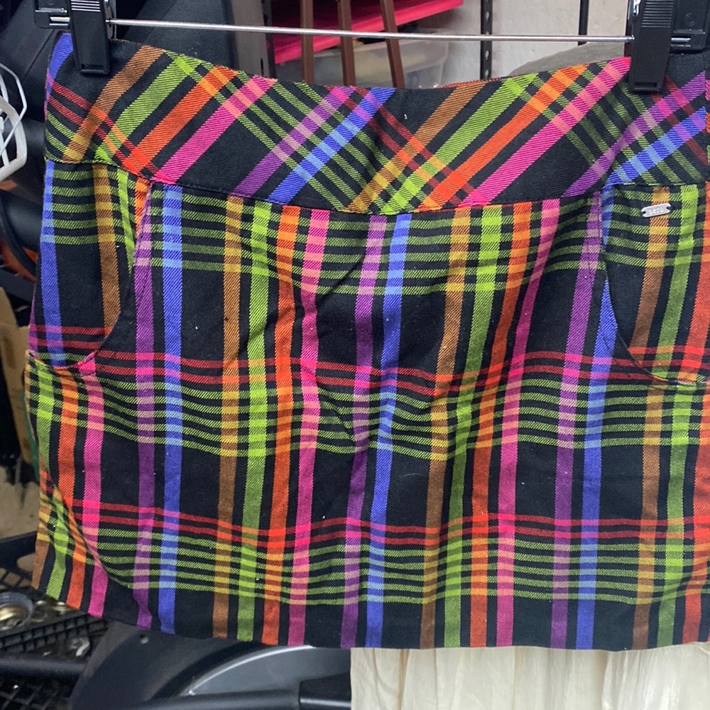 Plaid Aeropostale skirt great condition juniors 7/8
